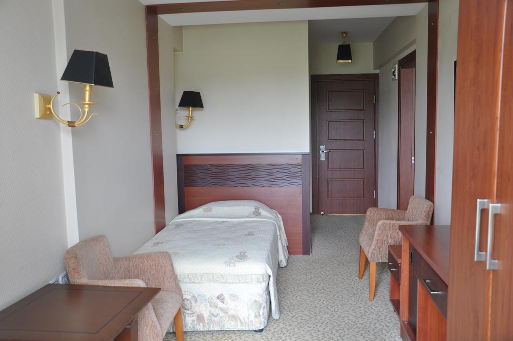 Grand Nicea Hotel İznik Cameră foto